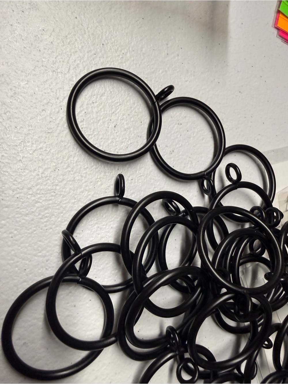 30 pack black curtain rings
